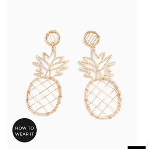 🆕GOLD-TONE WRAPPED OVERSIZED PINEAPPLE EARRINGS